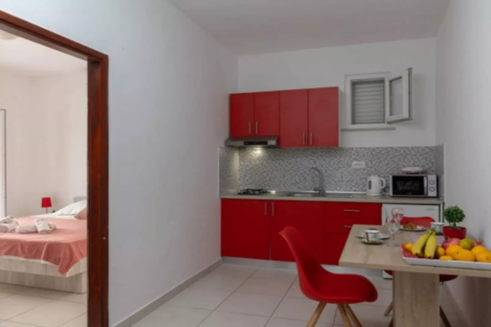 Studio Apartment with terrace 1-Keuken