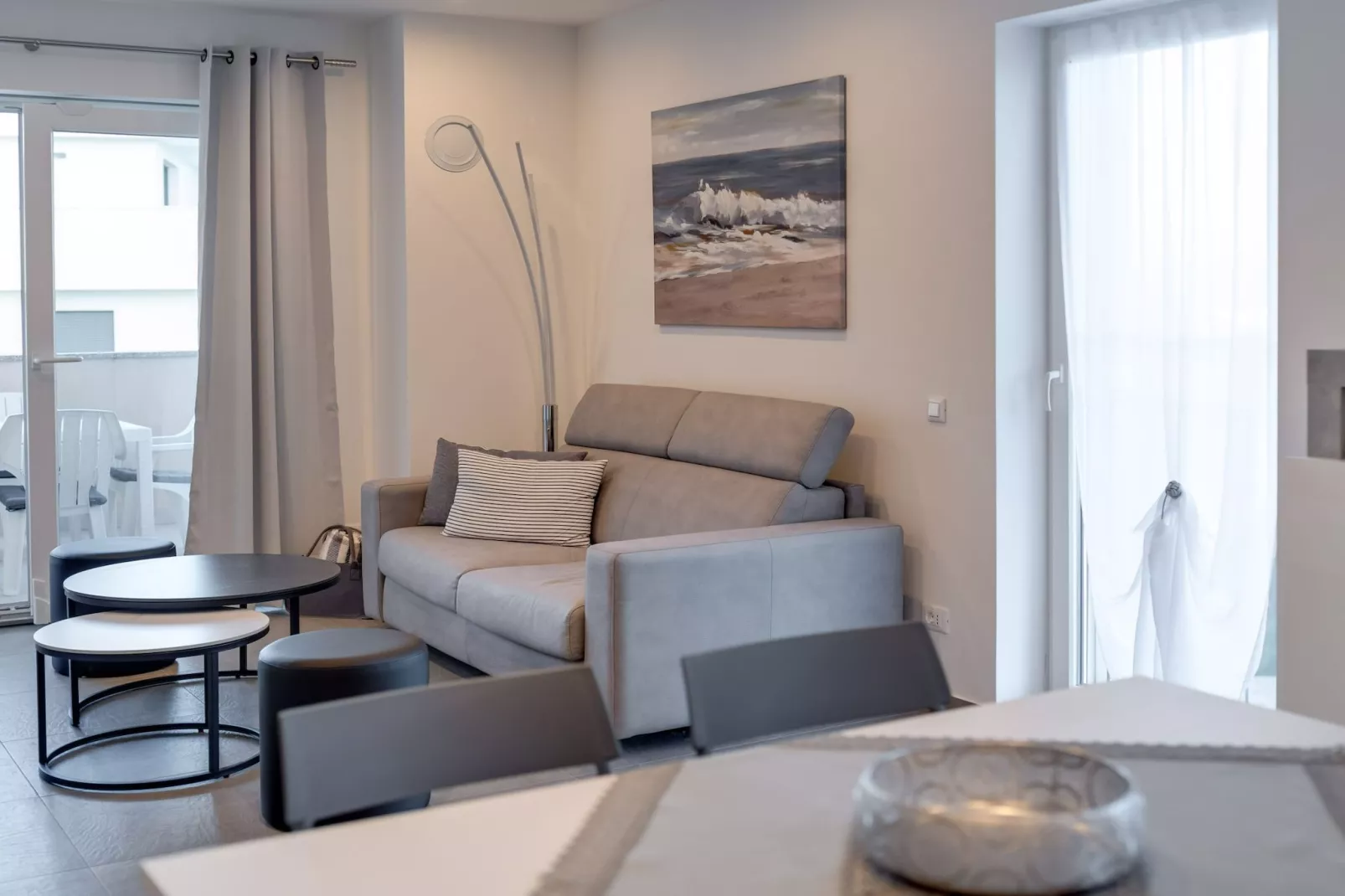 Apartment Baricevic - Two Bedroom Apartment with Balcony-Woonkamer