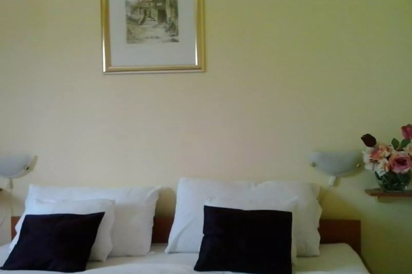Apartments Štrbić - One Bedroom Apartment - Mely-Slaapkamer