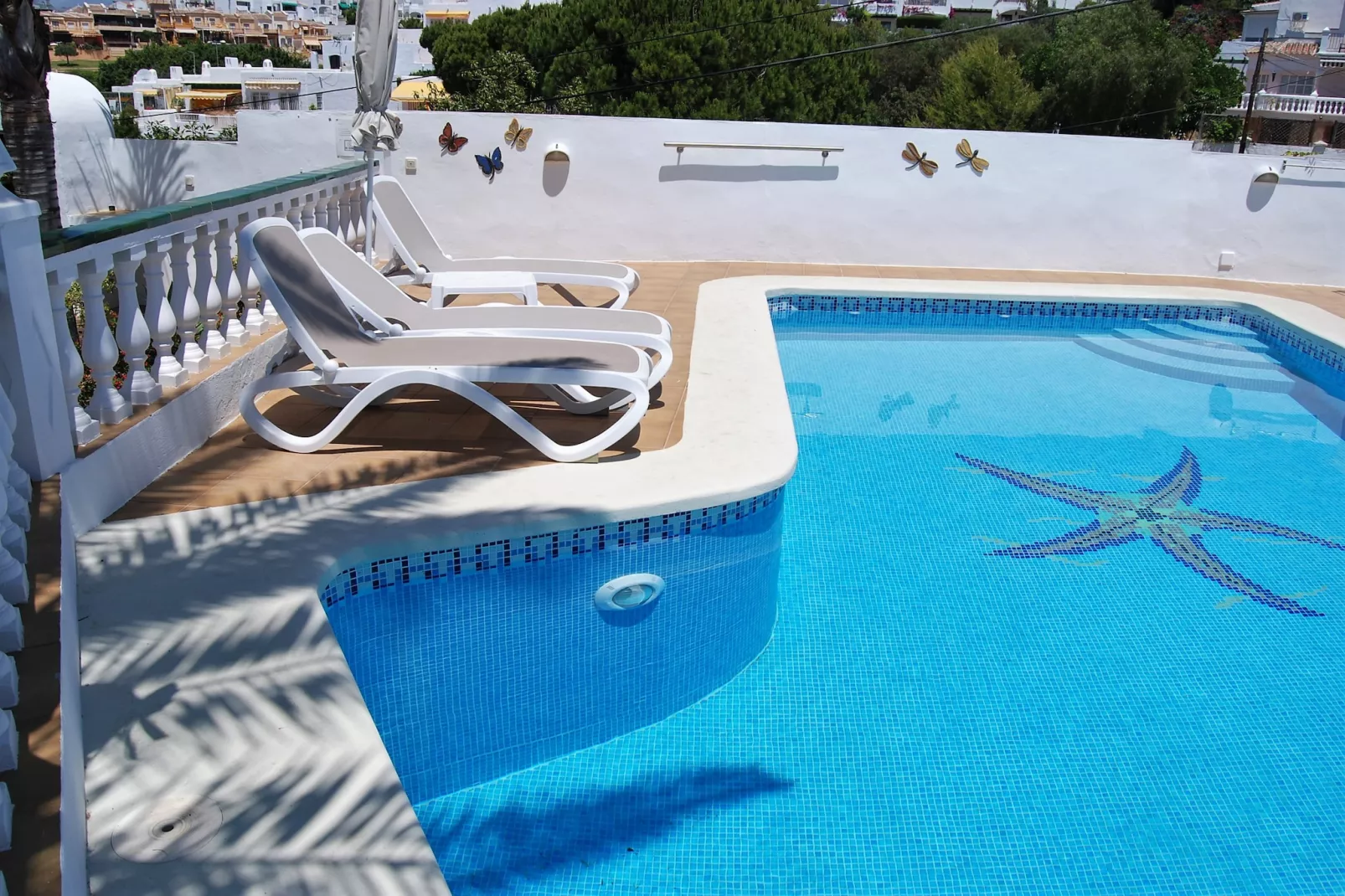 Villa Sandra Top Floor Escape by Casasol-Zwembad