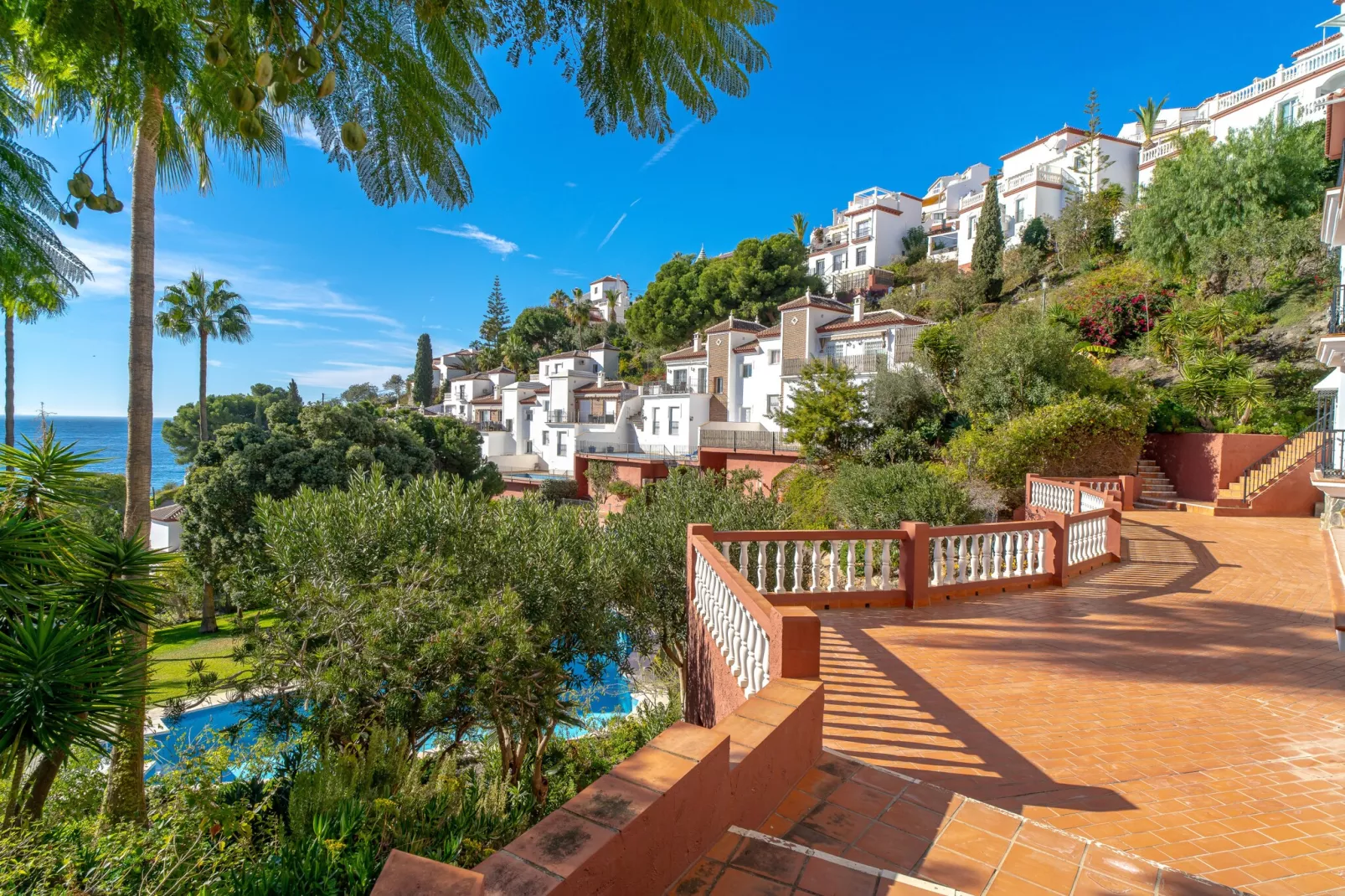 Vistas del Mar by Casasol-Buitenkant zomer