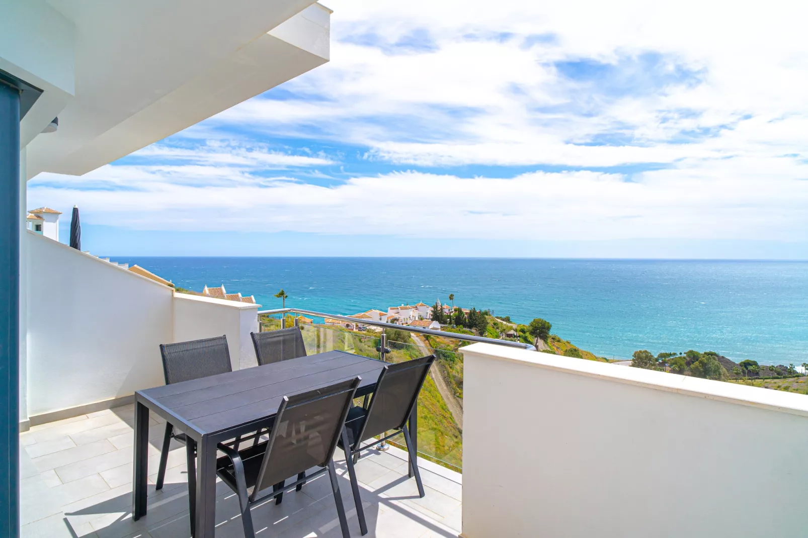 Terrazas de Ladera V3 Luxury by Casasol-Terras