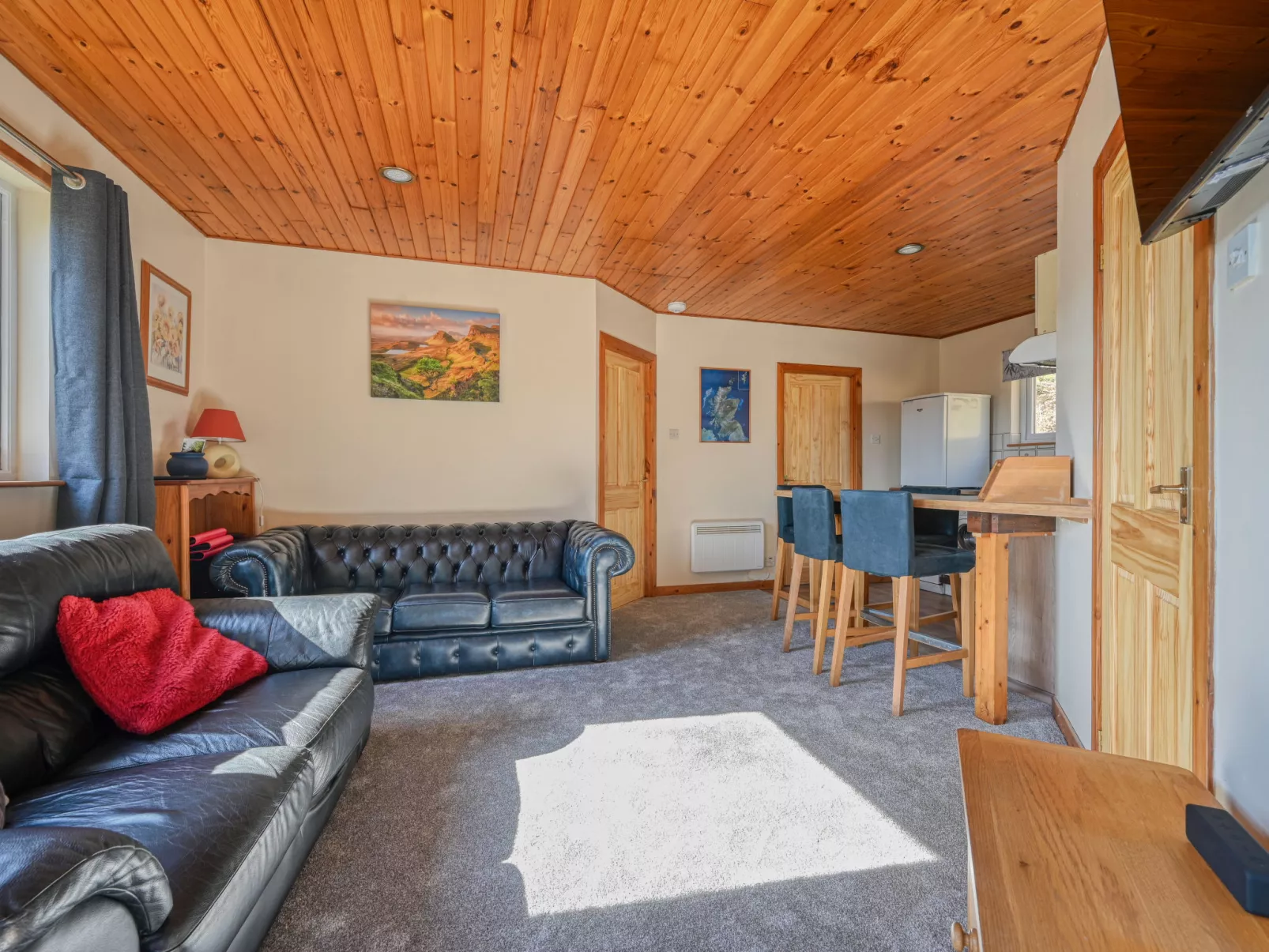 Cherrytree Farm-Binnen