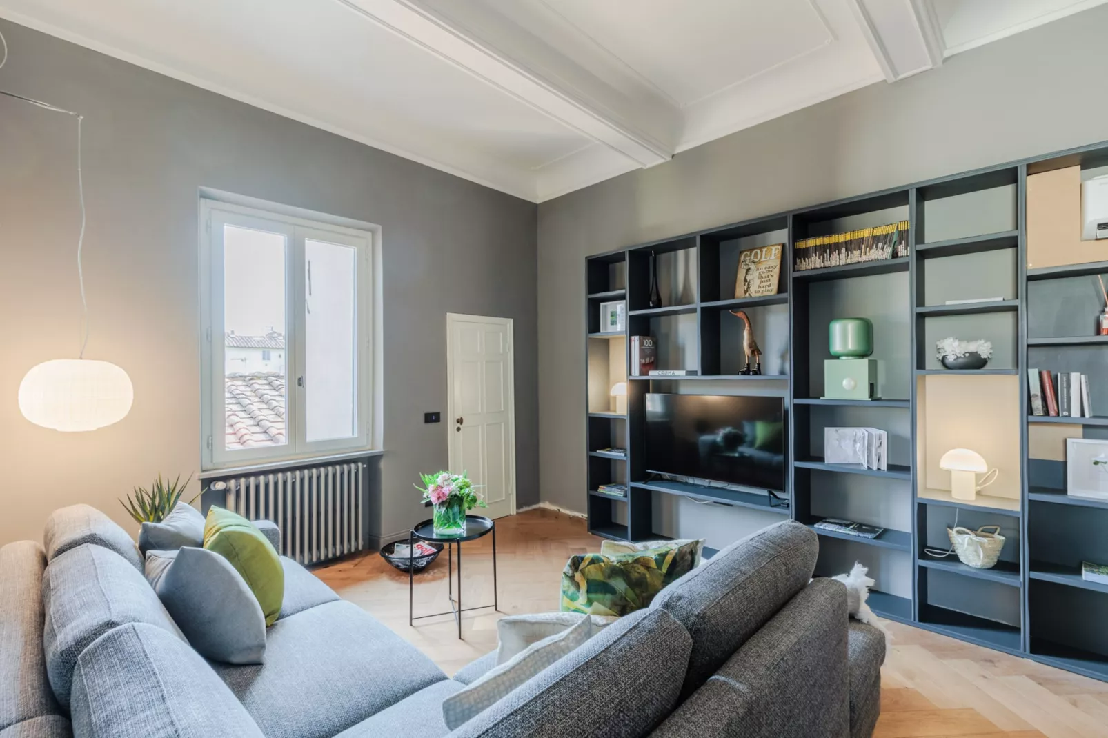 Casa Grey, Contemporary Penthouse-Niet-getagd