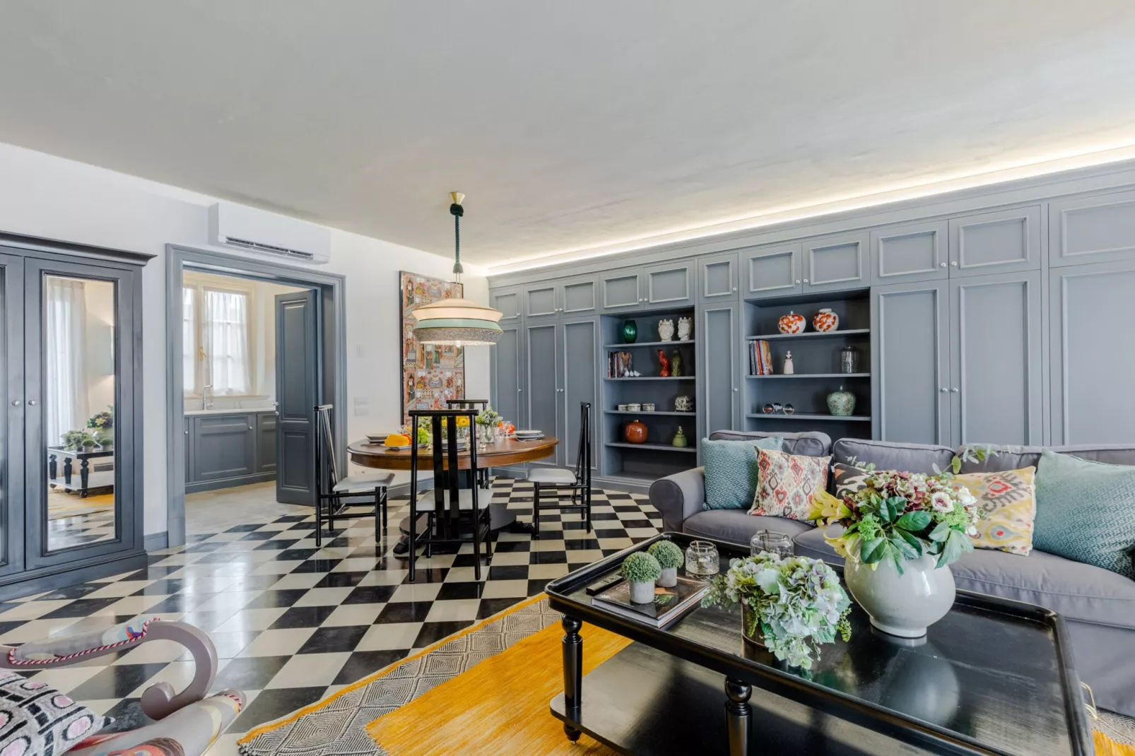 Gimber Tales, a First Floor Apartment-Niet-getagd