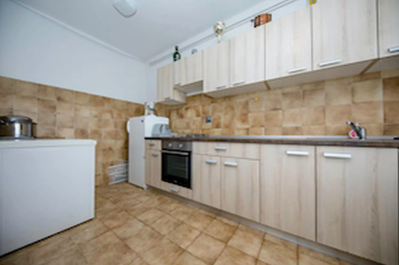 Apartments & Rooms Green Bay - Double Room with Balcony  (Room 4)-Keuken