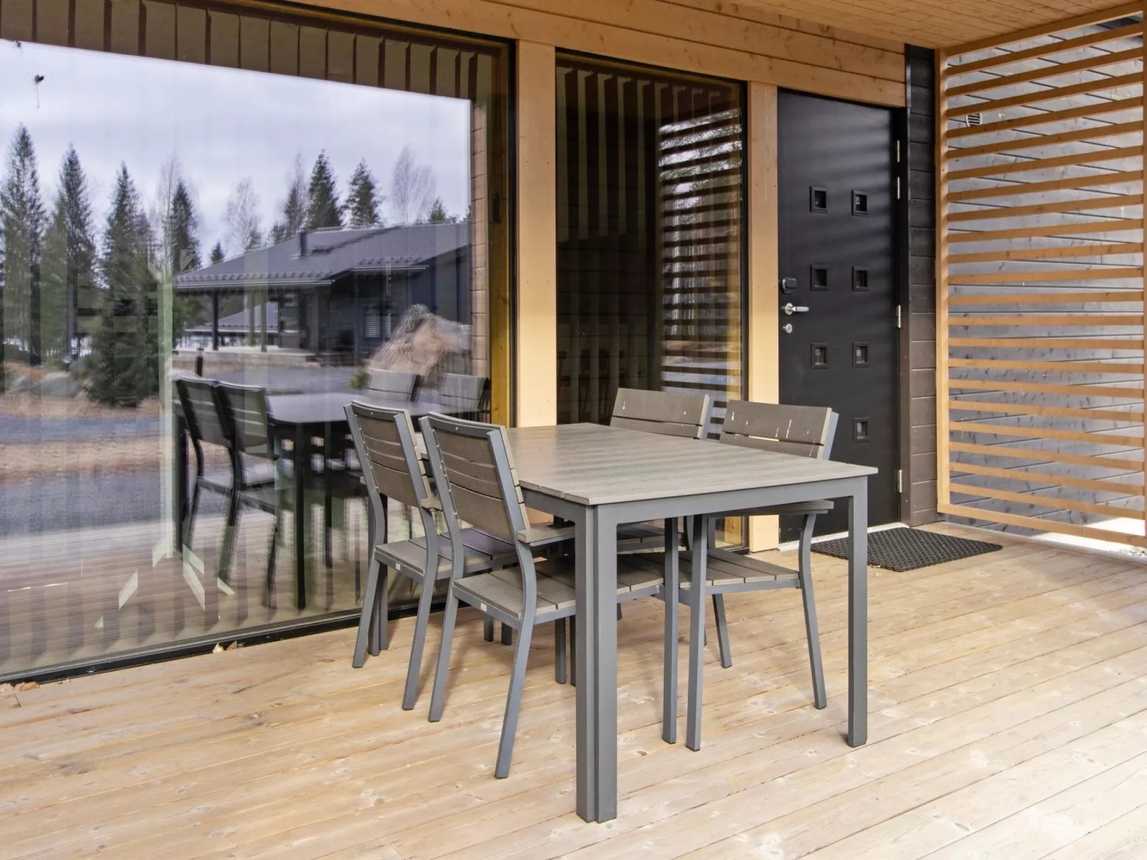 Eerikkilä lomahuoneisto 45-Binnen