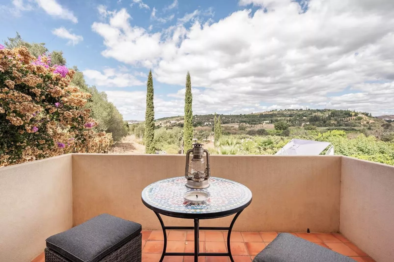 Quinta da Fragura-Buitenkant zomer