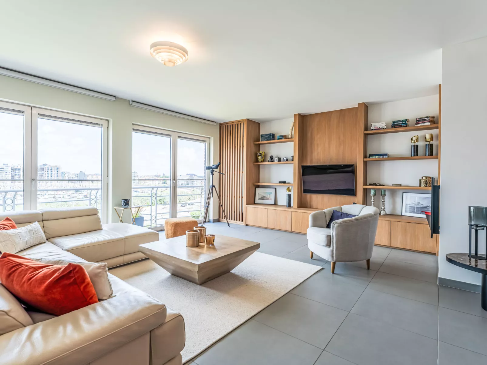 Jachthaven I with parking-Binnen