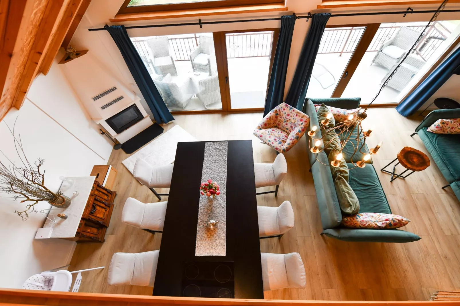 Plivanje u zalazak sunca - Three Bedroom House-Woonkamer
