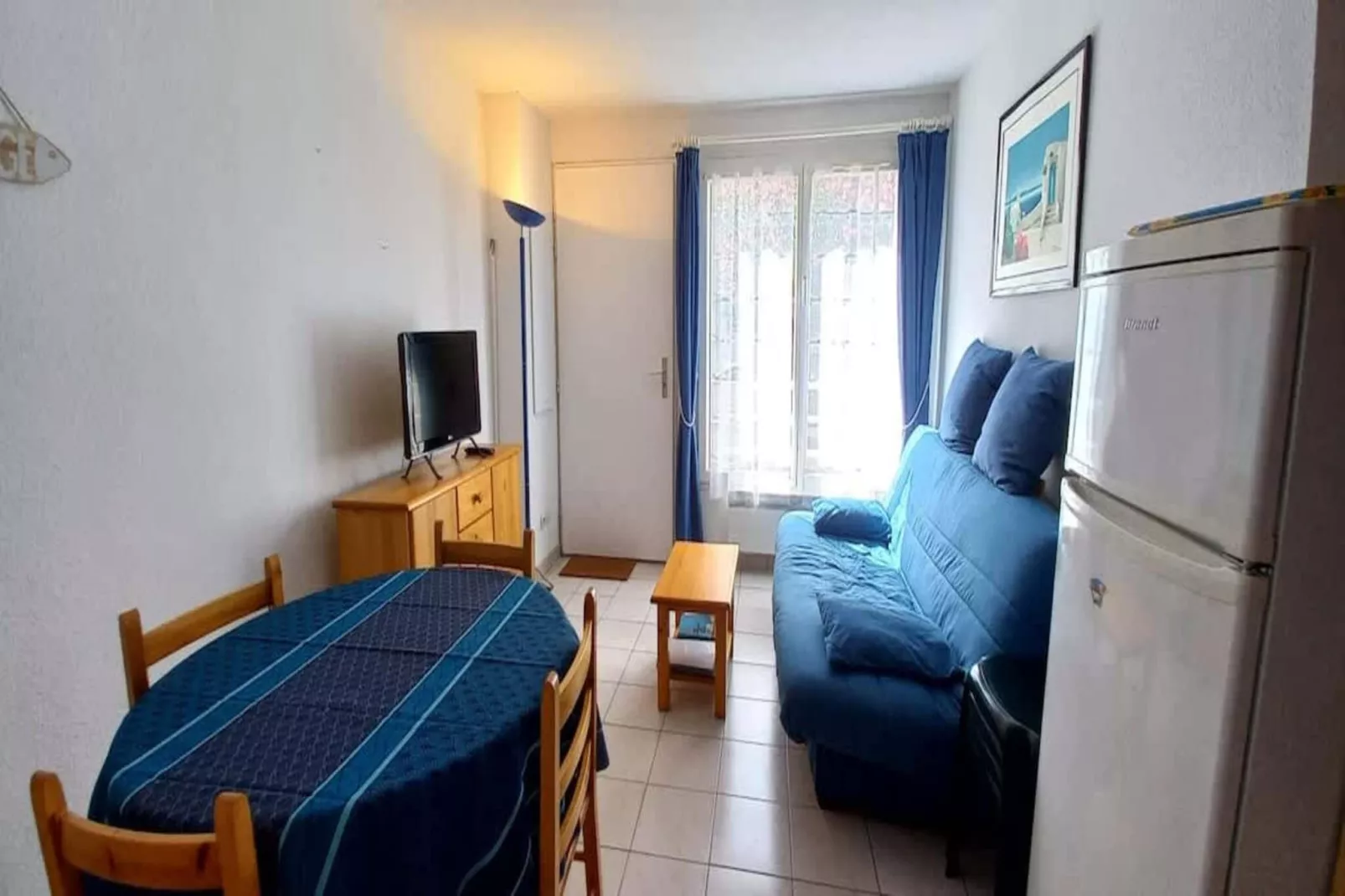 LOU 154 GUEGNIARD-Woonkamer