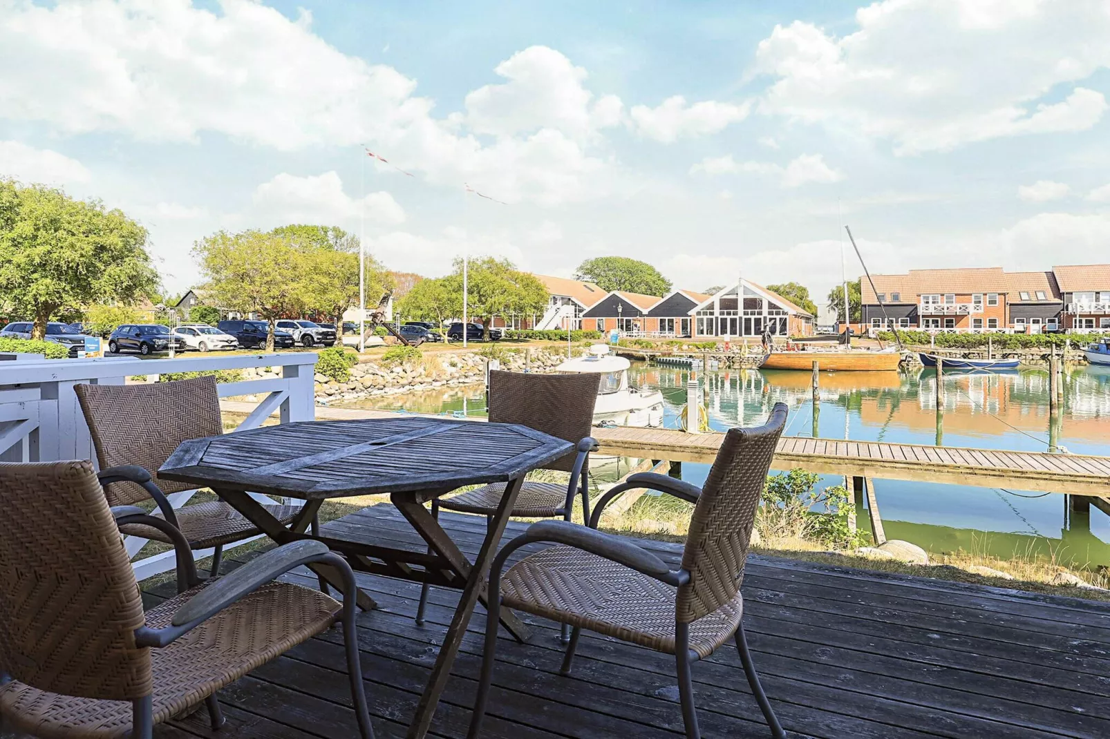 3 room,m/Harbour v.,ground/1.floor-Waterzicht