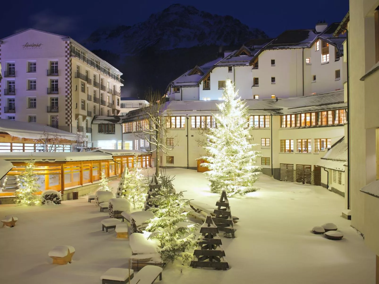 Schweizerhof 124-Binnen