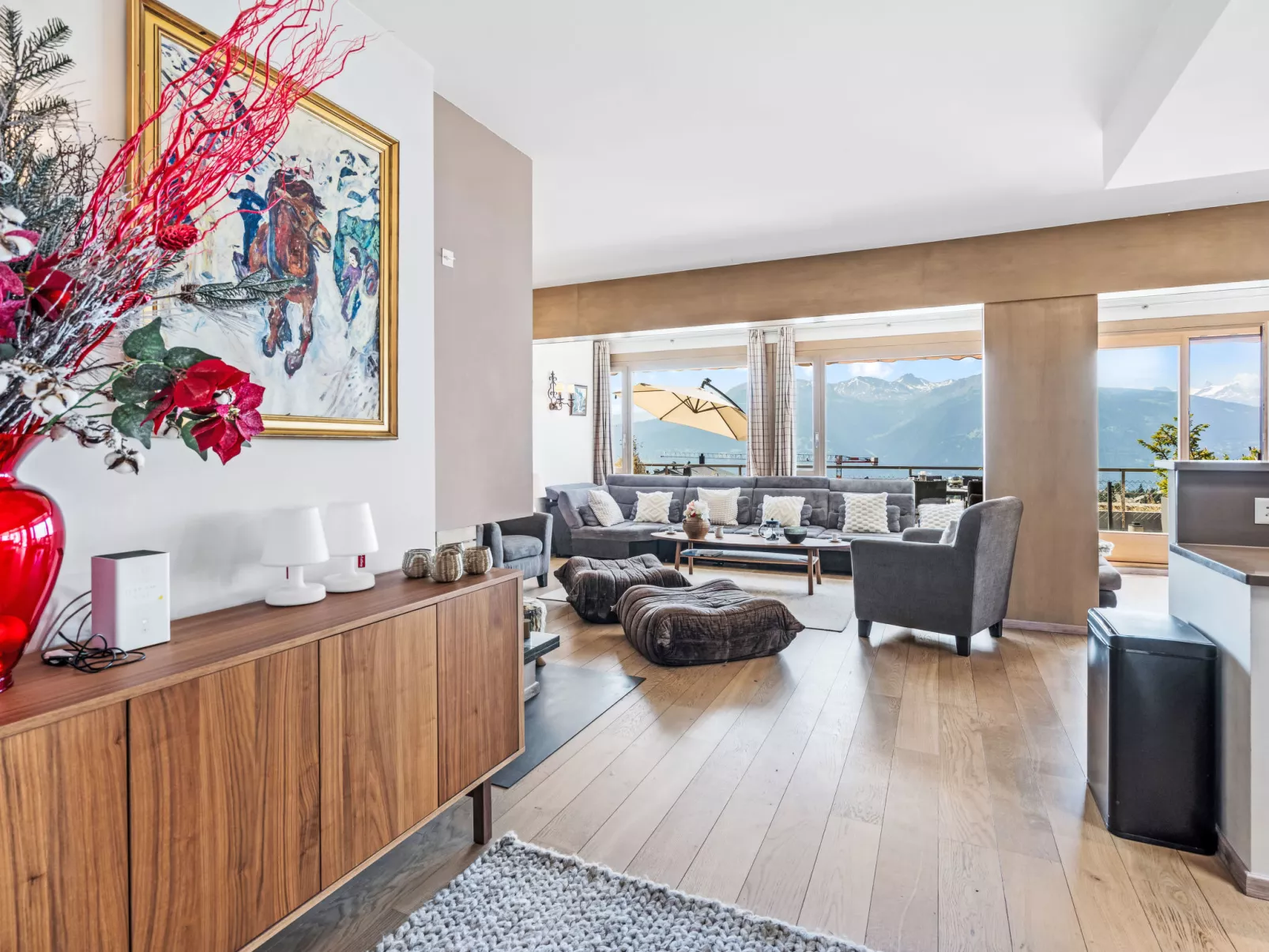 Jeanne D'Arc LOFT Montagne-Binnen