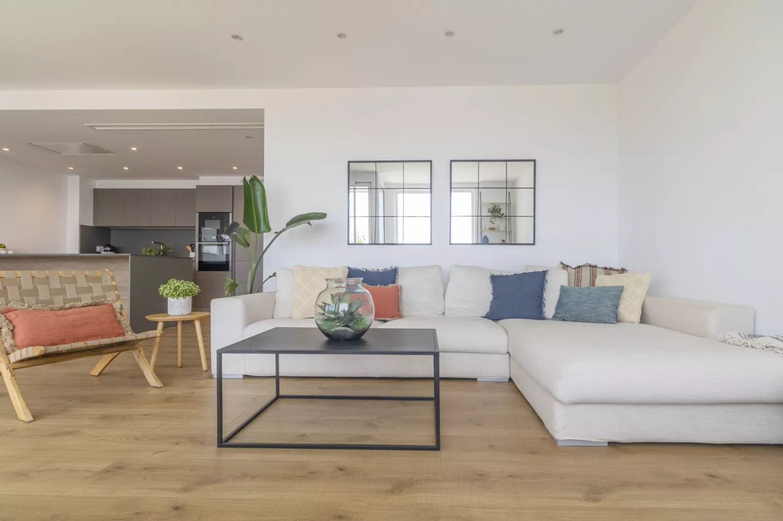 Vivalidays Apartour  - Calella-Woonkamer