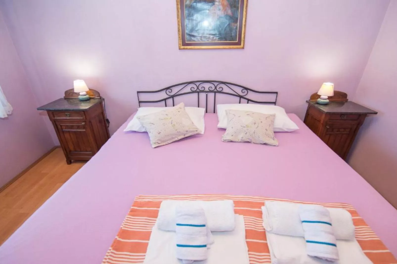 Apartments Bonic - Two Bedroom Apartment (APP 2)-Slaapkamer