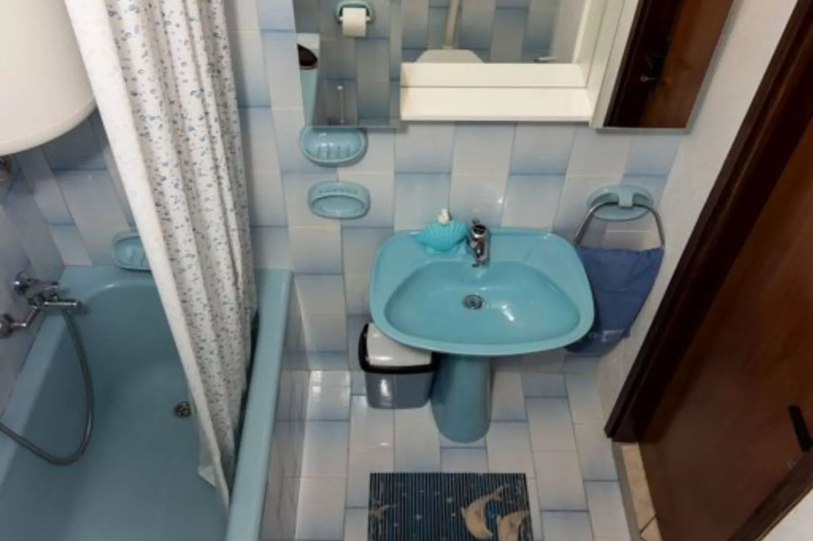 Apartments Luka & Leona - Studio Apartment with Terrace Leona-Badkamer