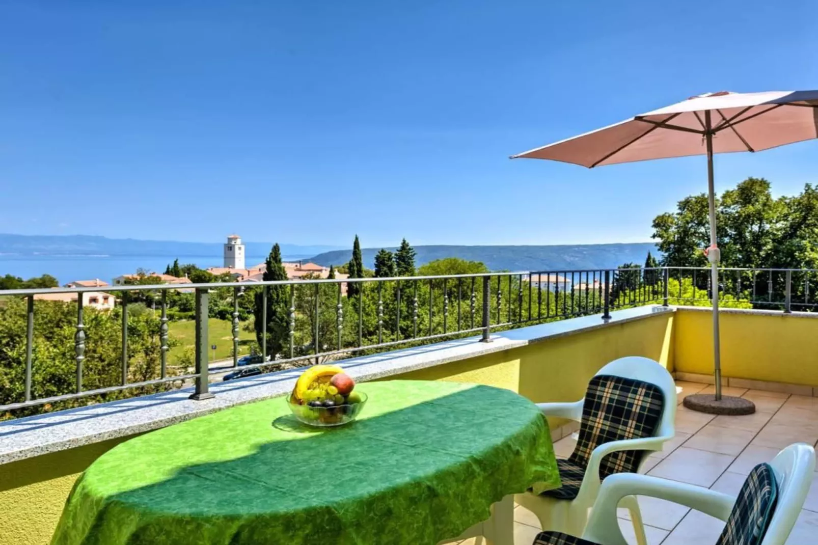 Wonderful Brsec Apartments with Sea View and Shared Pool - Standard One Bedroom Apartment with Balcony and Sea Views 1