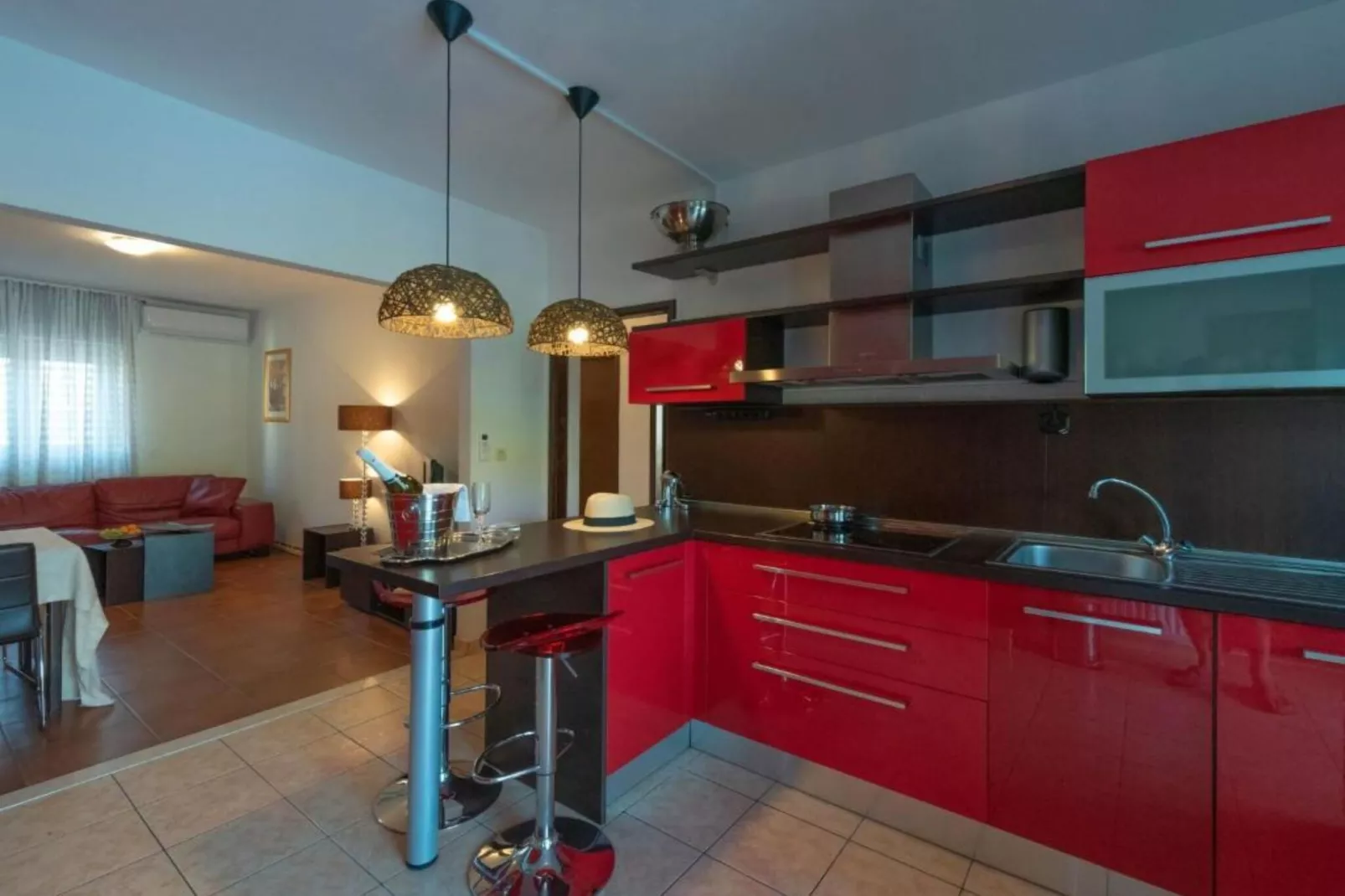 Three Bedroom Villa With  Private Pool-Keuken