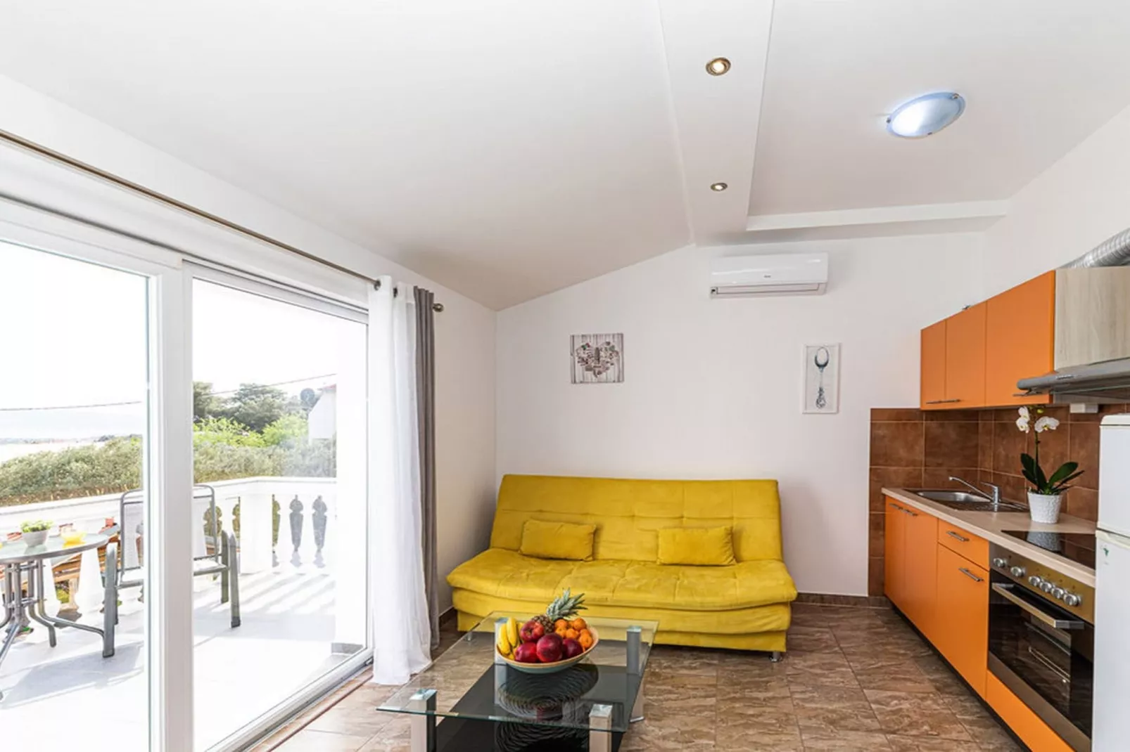 Exquisite Spacious Villa Bufaline with Pool and Gym - Eight Bedroom Villa with Pool and Gym-Keuken