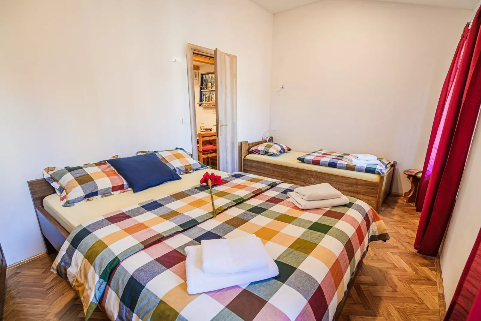 Sleek and Stylish Umag Apartments with Sea View - Comfort Two Bedroom Apartment with Terrace (owner 3)-Keuken