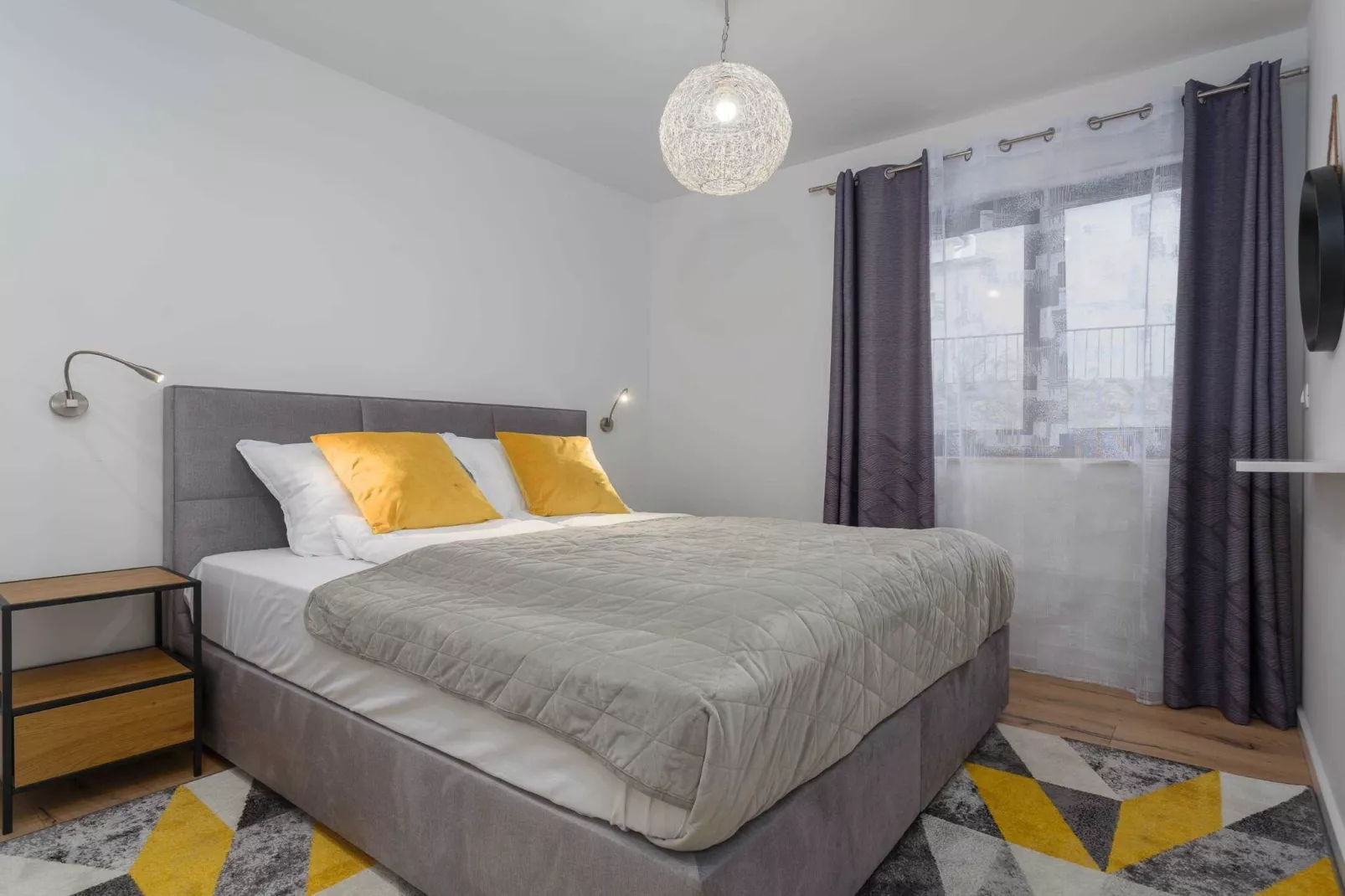 Luxury Beachfront Krk Apartments with Terrace - One Bedroom Apartment with Terrace-Slaapkamer