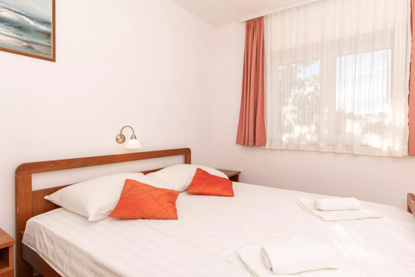 Scenic Elegant Apartments Krk with Balcony and Pool - Two Bedroom Apartment with Balcony and Pool (owner 1)-Slaapkamer