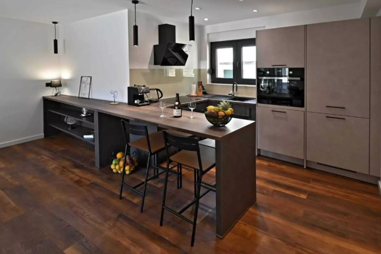 Luxury Slatine Apartments with Terrace and Garden - One Bedroom Apartment with Terrace-Keuken