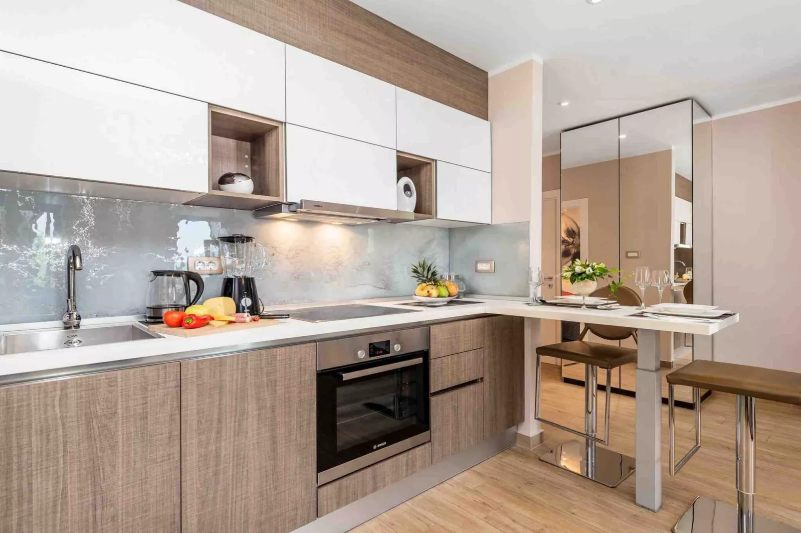 Modern Comfort with Shared Pool, Balconies & Lush Green Surroundings - One Bedroom Apartment (Romantic)-Keuken