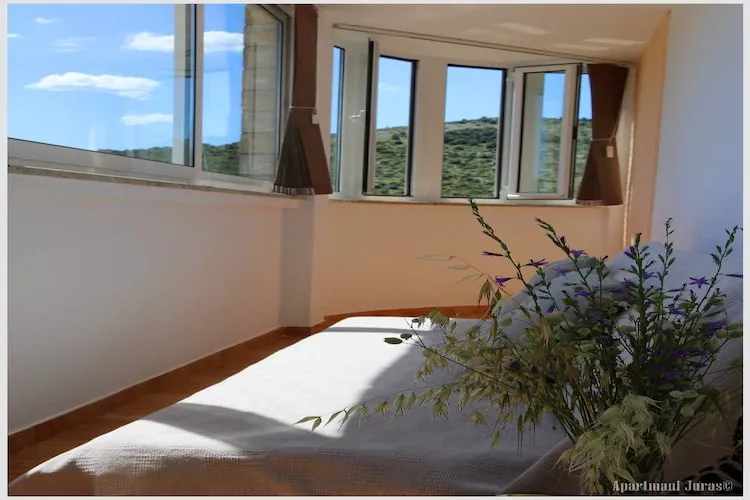 Apartments Juras - Studio Apartment with Balcony and Side Sea View (Tea)-Terrasbalkon