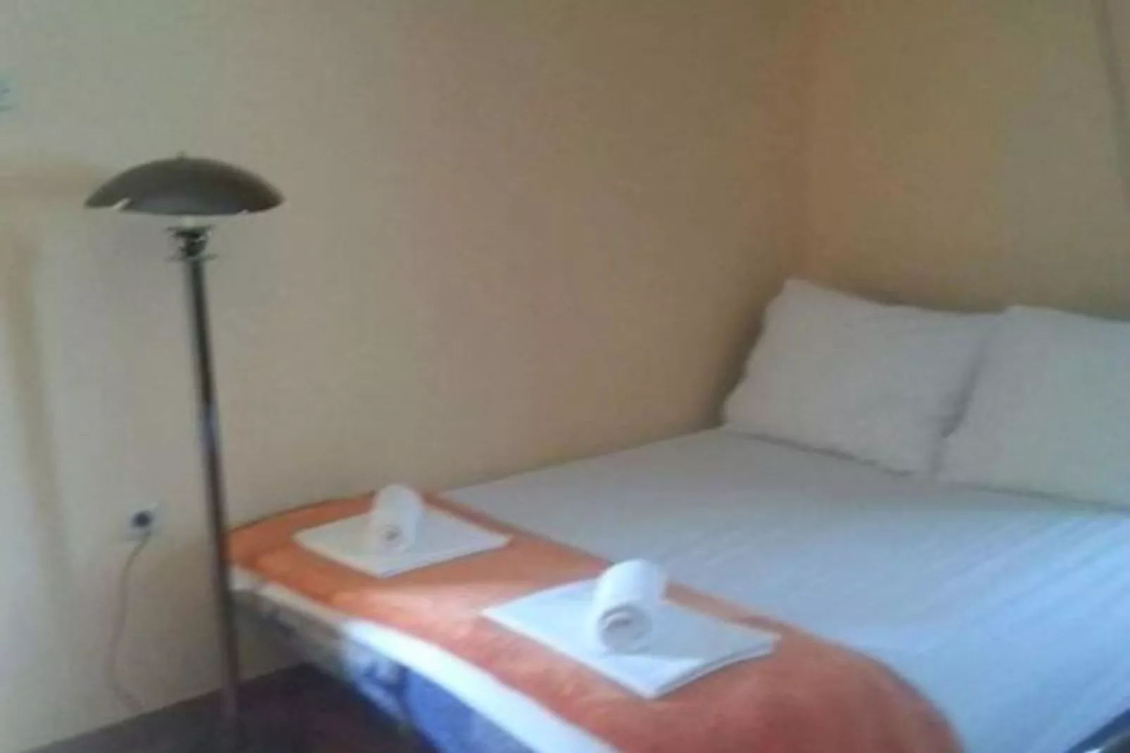 Apartments Štrbić - One Bedroom Apartment - Mely-Slaapkamer