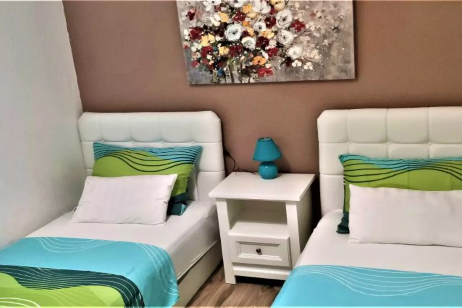 Apartments Dea & Paula - Standard Two Bedroom Apartment with Terrace-Slaapkamer