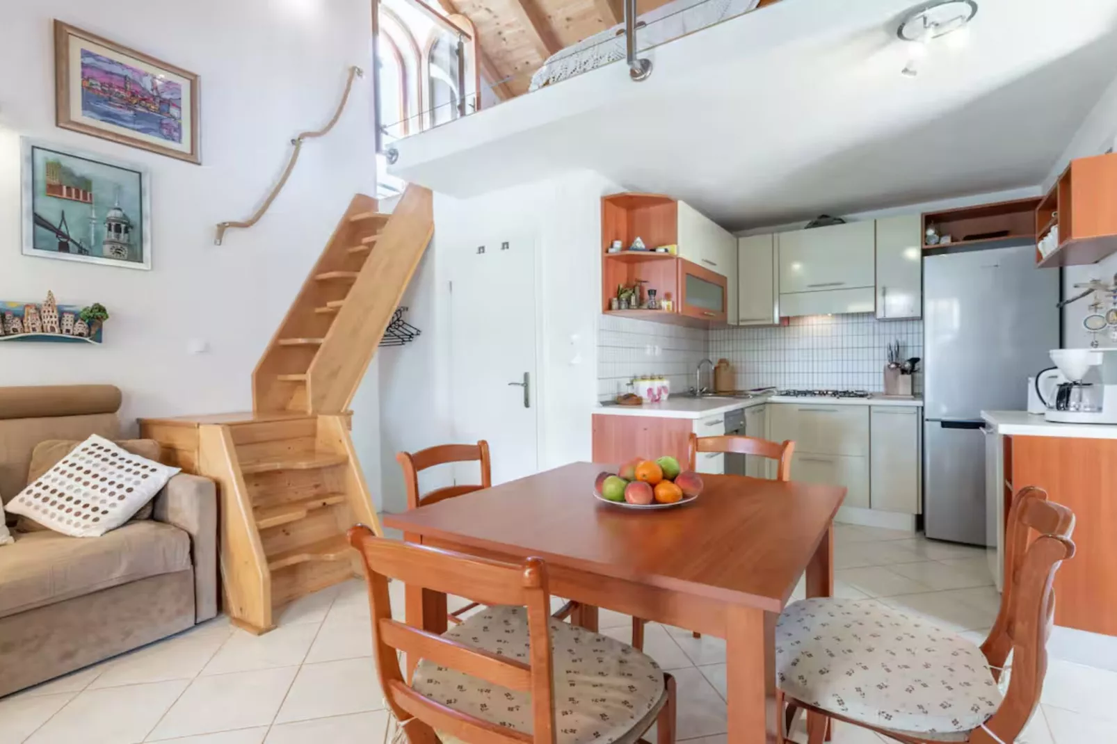 Holiday home House of the Sun - Three Bedroom Holiday Home with Pool-Keuken