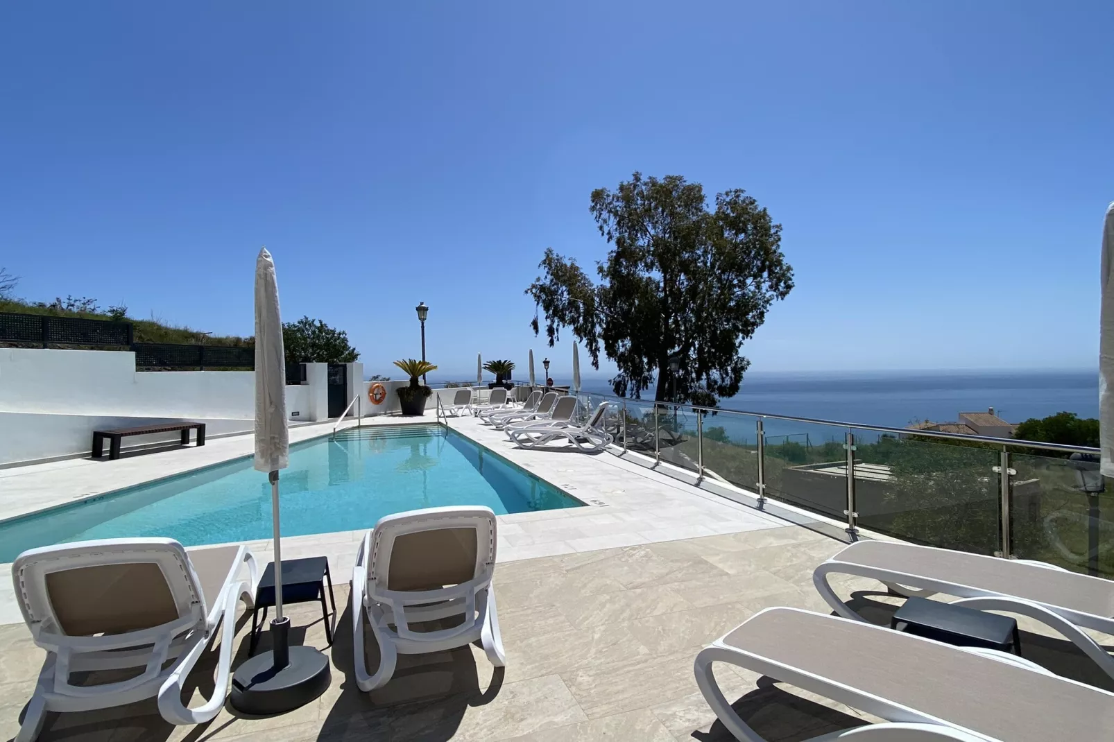 Balcon del Mar Seaview 114 by Casasol-Zwembad