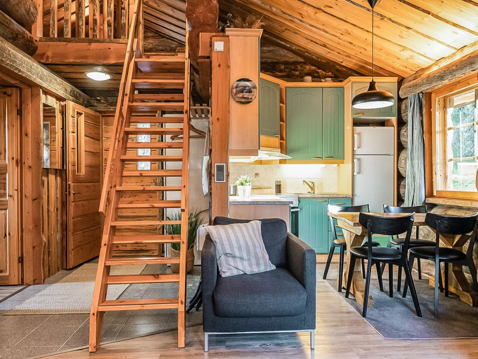 Rukan pilvimaja-Binnen