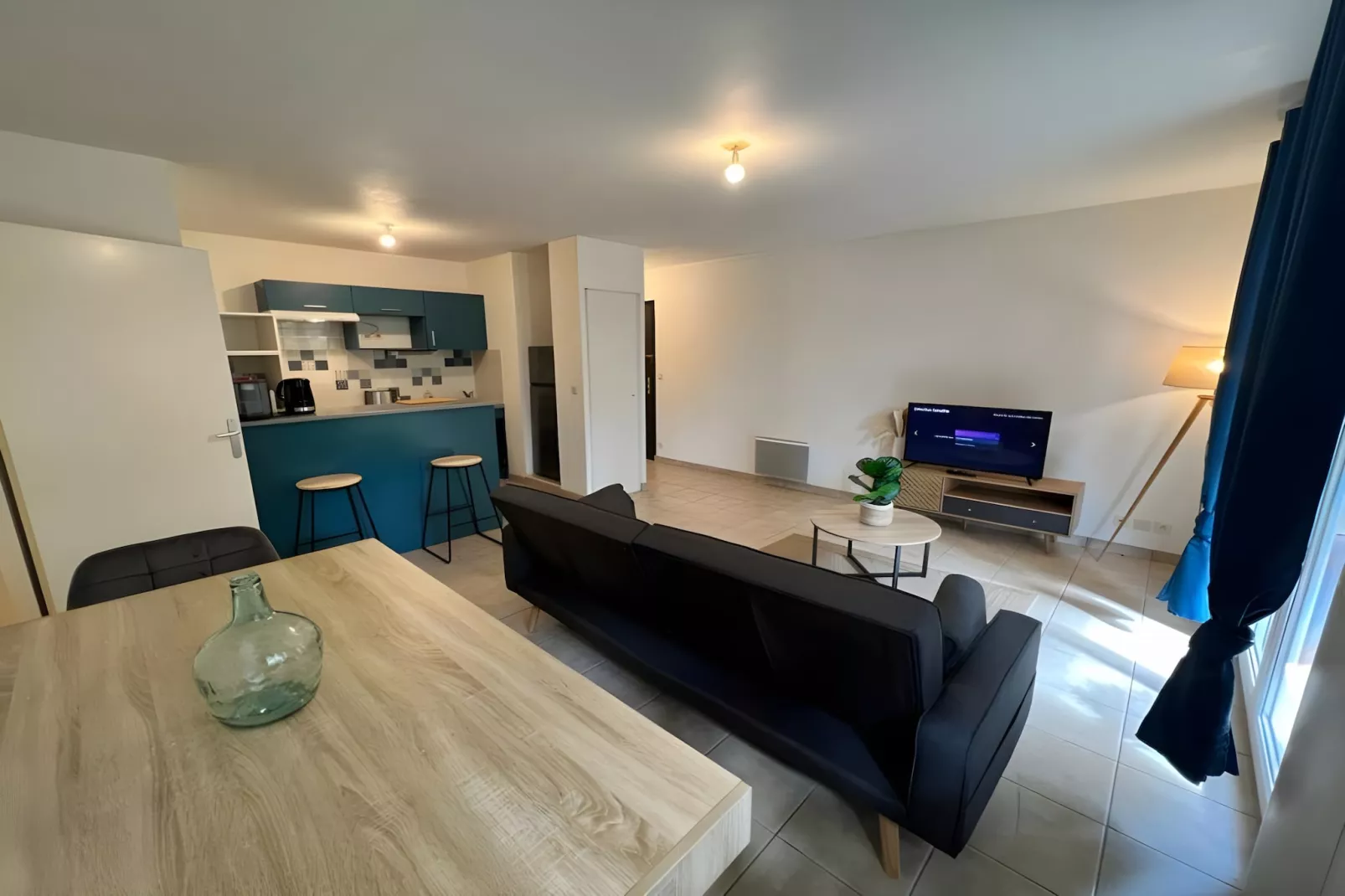 L'Aquatique - Piscine - 5p - Rêve au Mans-Woonkamer