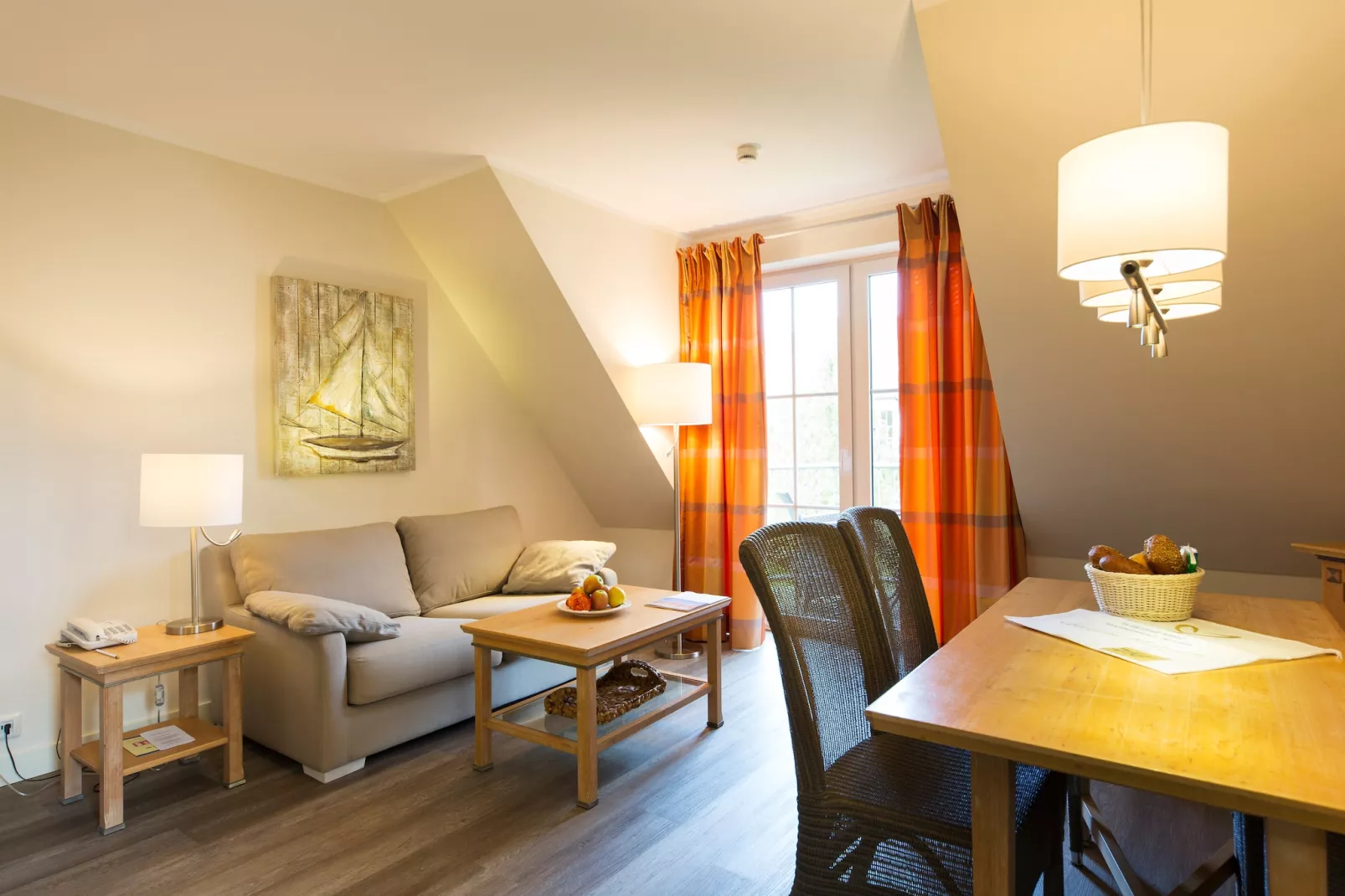 Maisonette Ferienwohnung - Strandhotel Fischland-Woonkamer