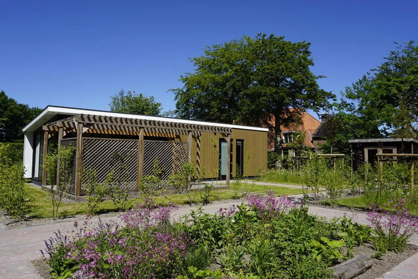 Op'e Pleats 2-Buitenkant zomer