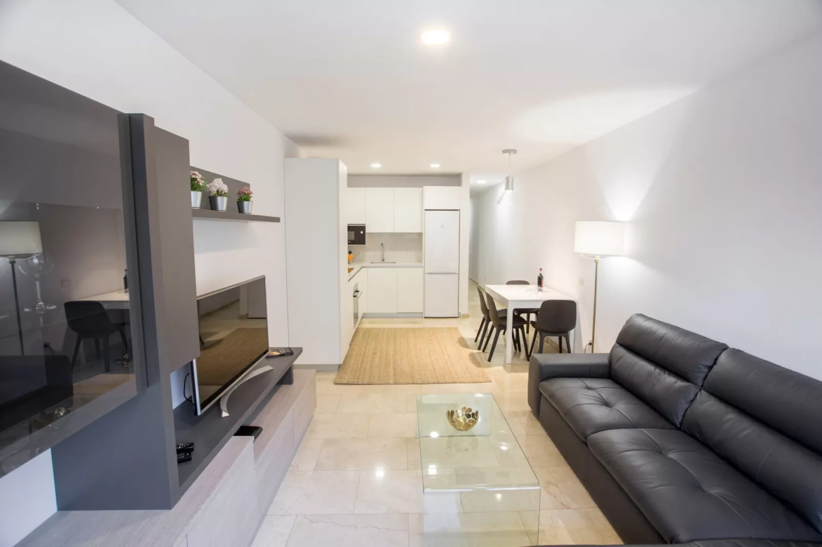 Ferreras Canteras Home By CanariasGetaway-Woonkamer