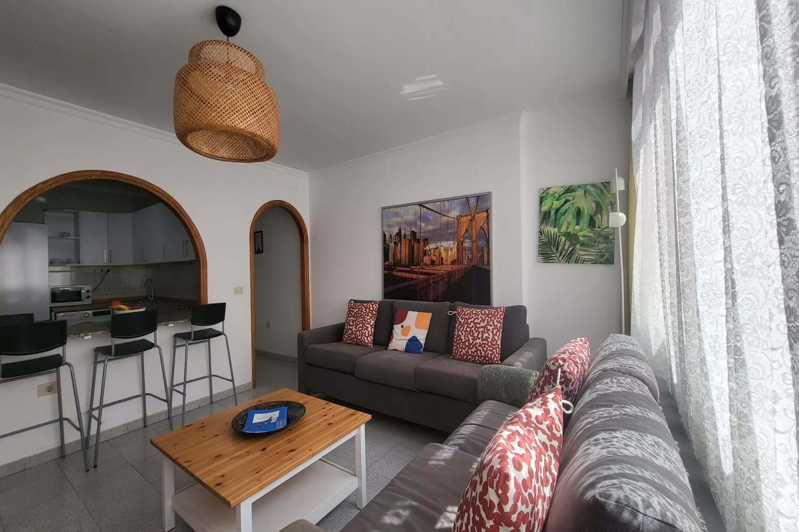 Next to the beach - 5 beds By CanariasGetaway-Woonkamer