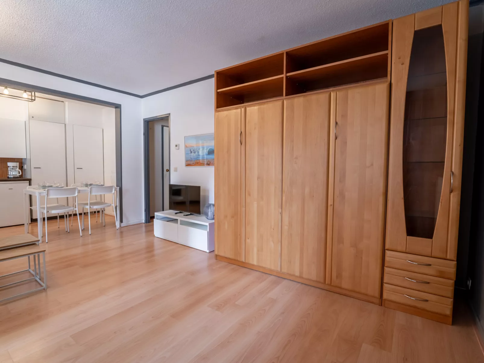 Sealing with balcony-Binnen