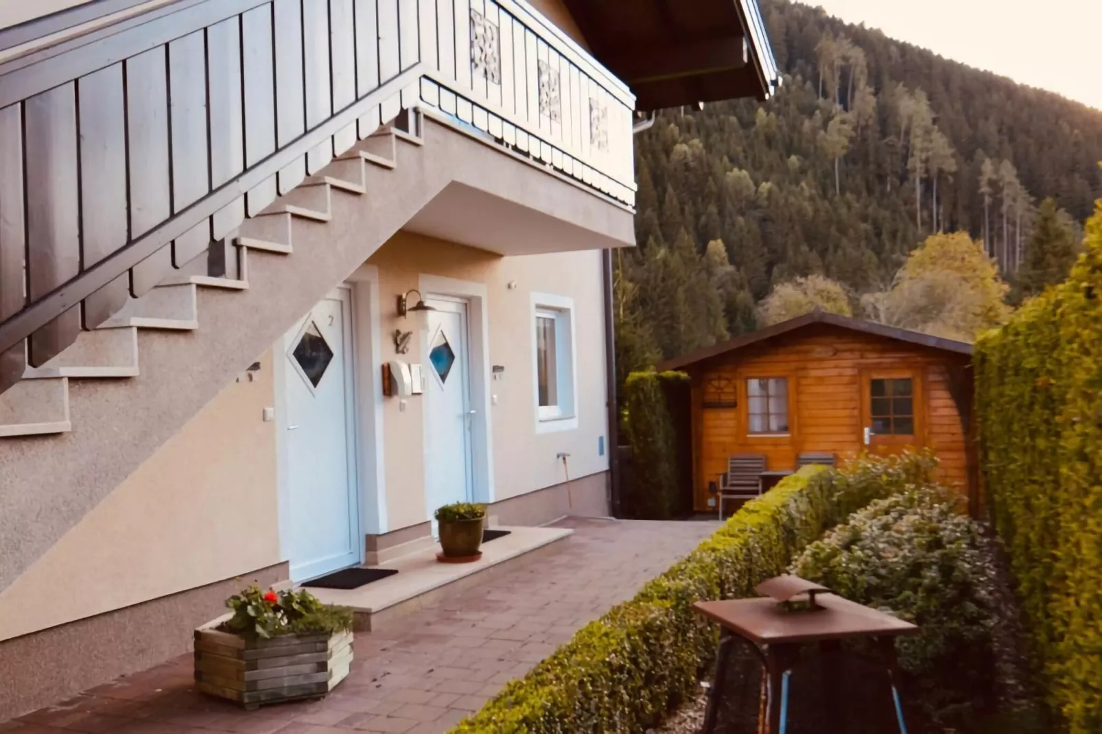 Apartment 2 mit Balkon /Hollersbach-Buitenkant zomer