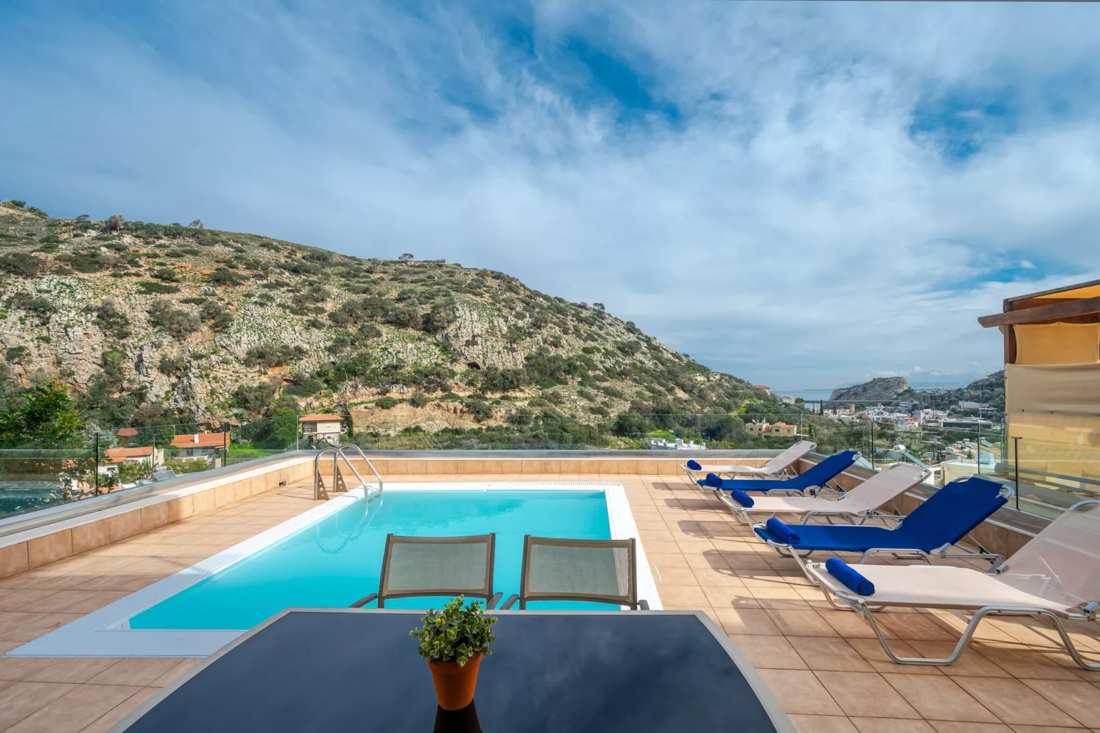 Villa Nikos-Zwembad