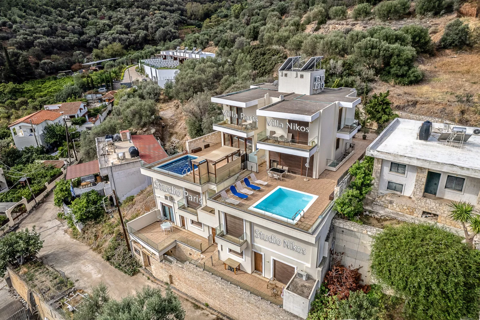 Studio Nikos-Buitenlucht