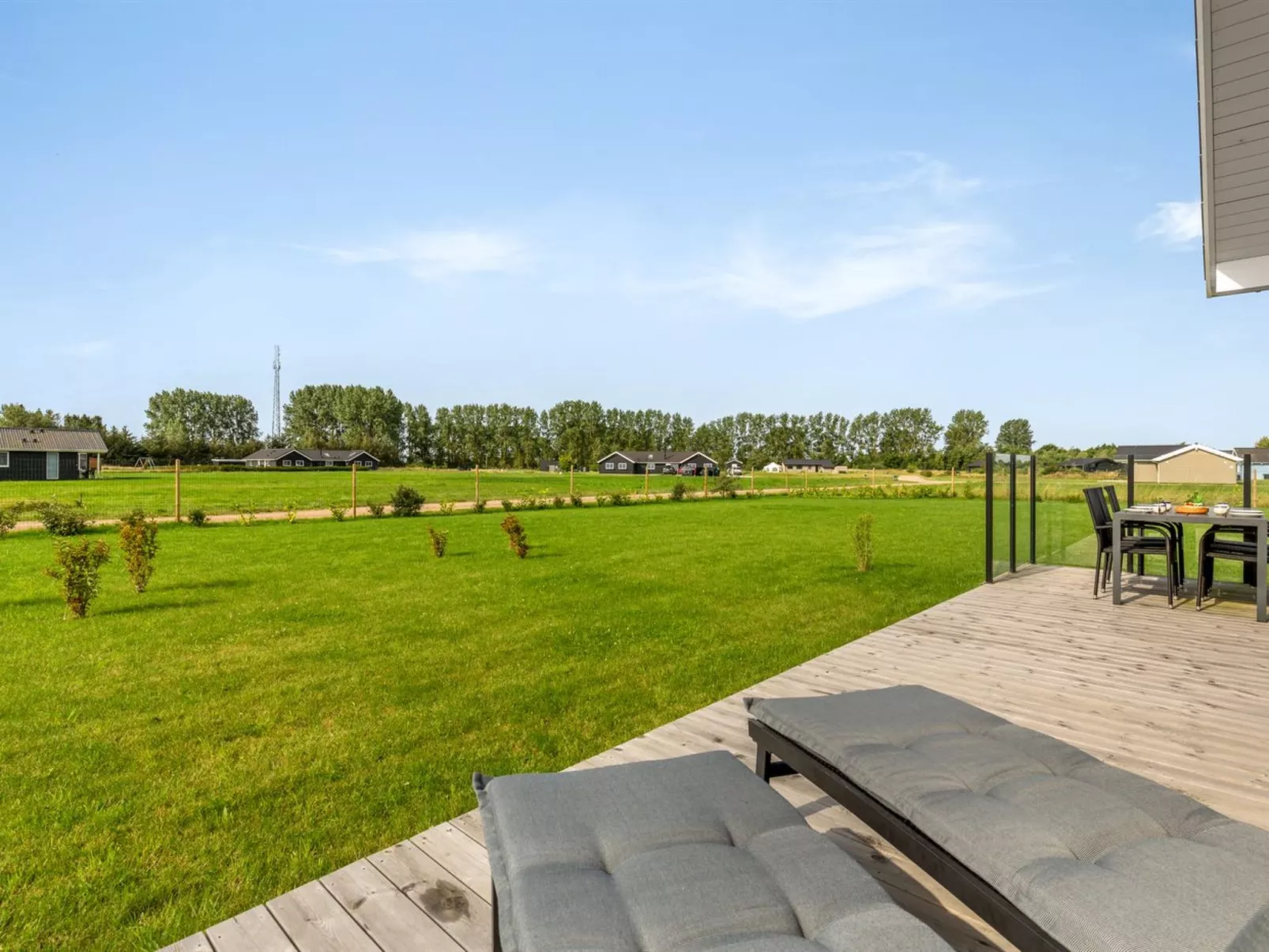 "Hellevi" - 900m from the sea-Buiten