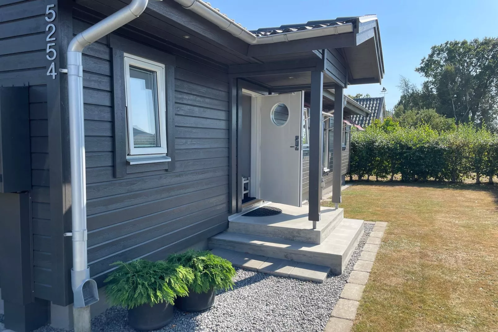 4 sterren vakantie huis in SÖLVESBORG-Buitenlucht