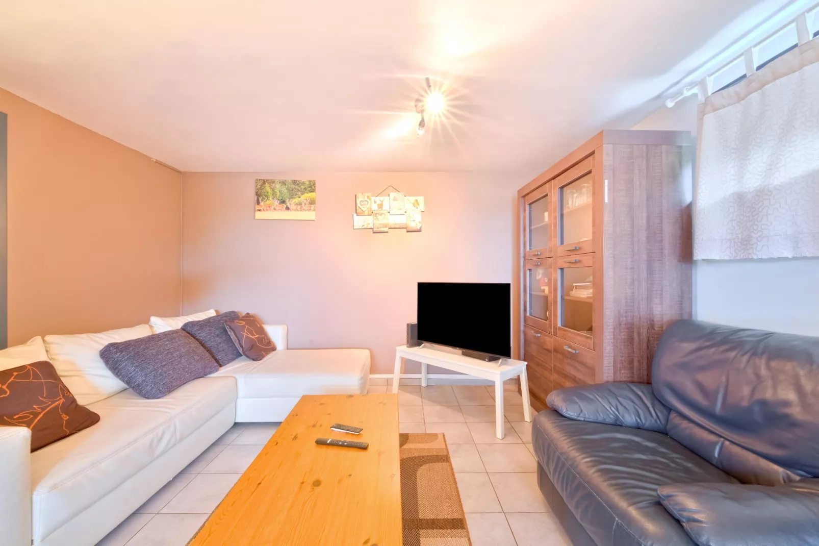Très belle habitation à Lierneux pour 5 adultes-Woonkamer