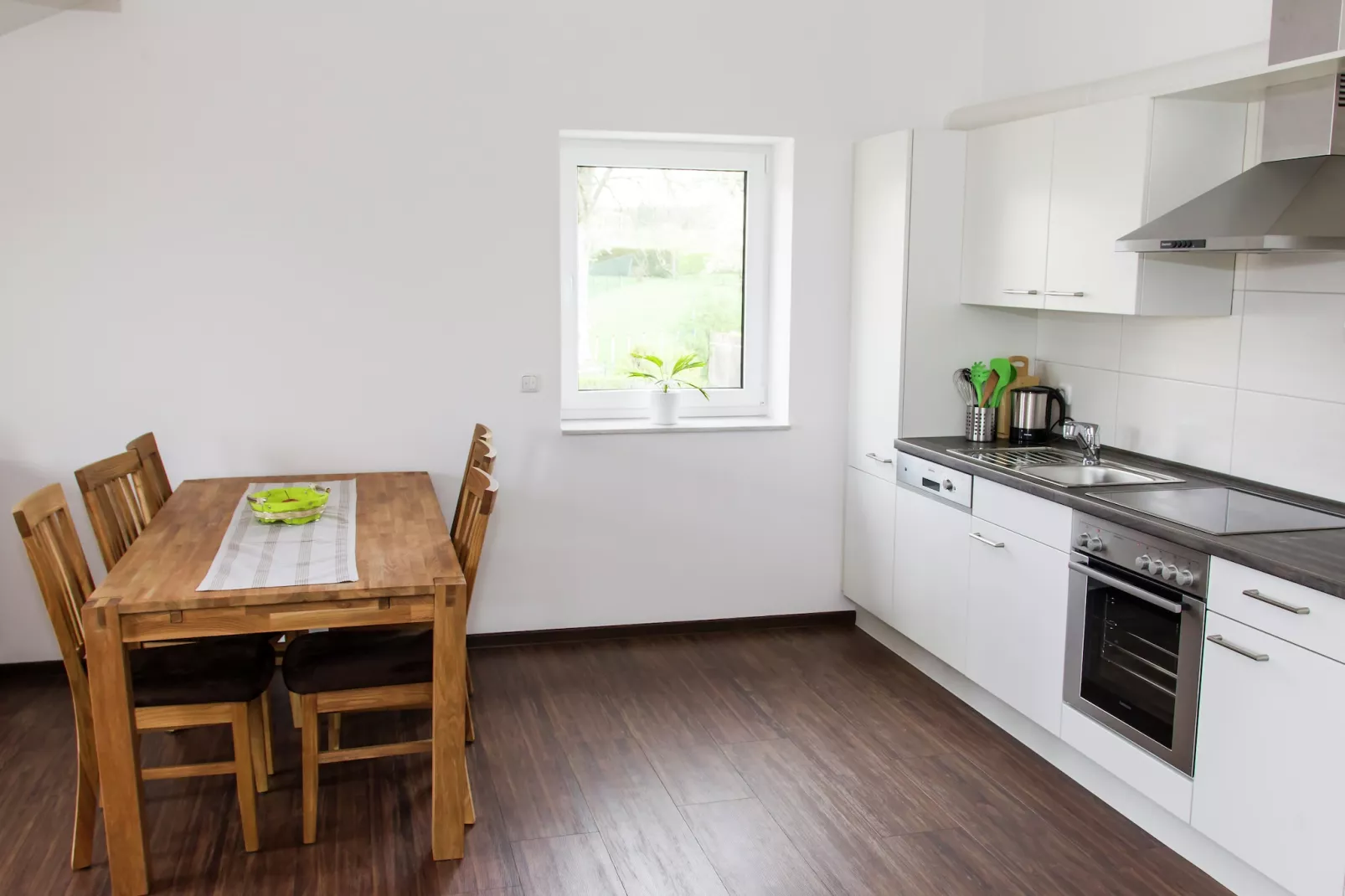 Maike OG-Eetkamer