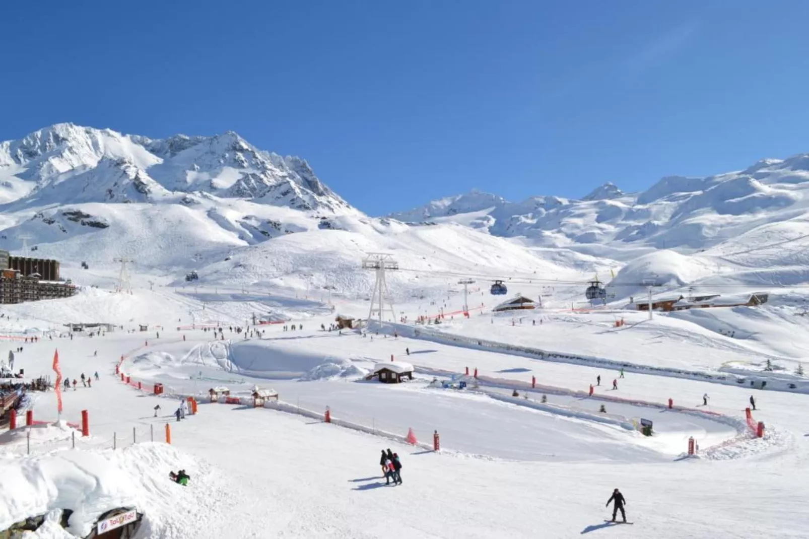 Chalet Altitude Val 2400 6-Gebied winter 20km
