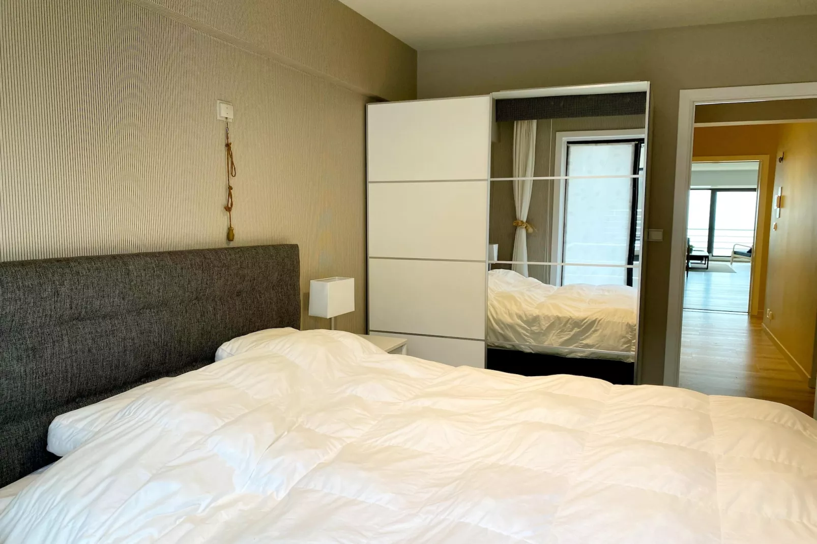 SIRENUSE I EN II I/0404 Rechtse lift-Slaapkamer